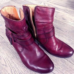 Pikolinos Burgundy boots - size 8B